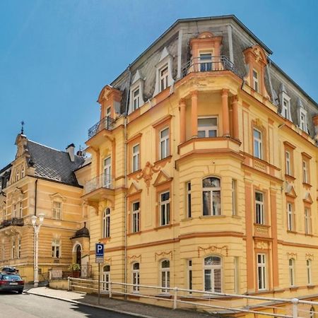 Mariánské Lázně Anzio Apartments מראה חיצוני תמונה