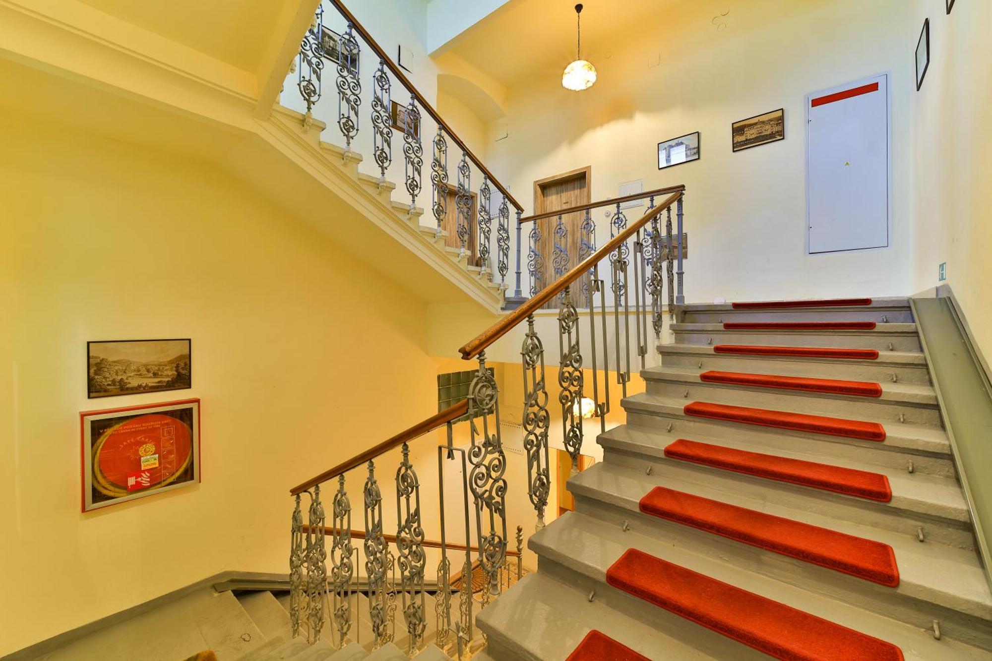 Mariánské Lázně Anzio Apartments מראה חיצוני תמונה